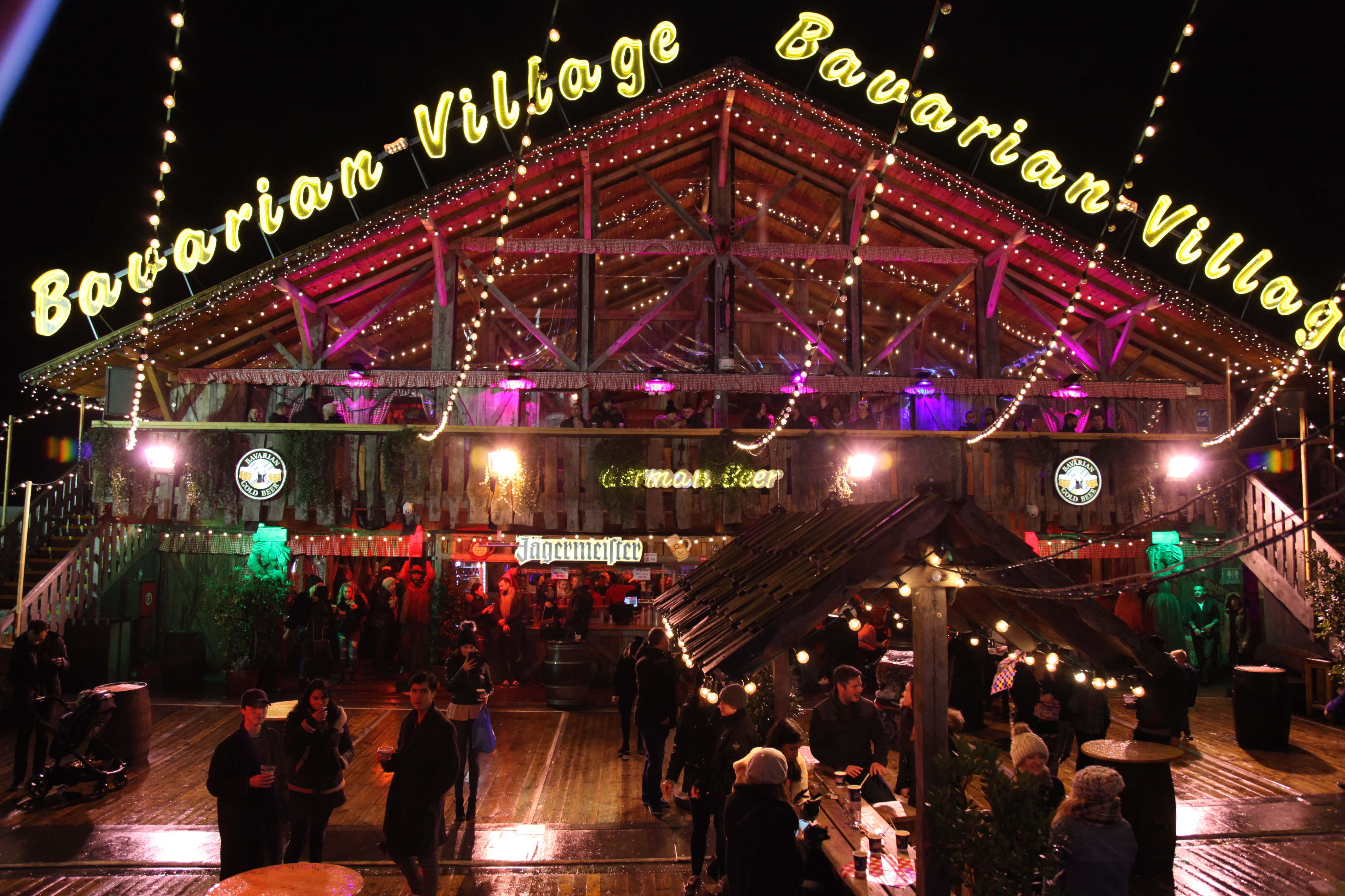 Café Bavaria - Unten (Downstairs) 1