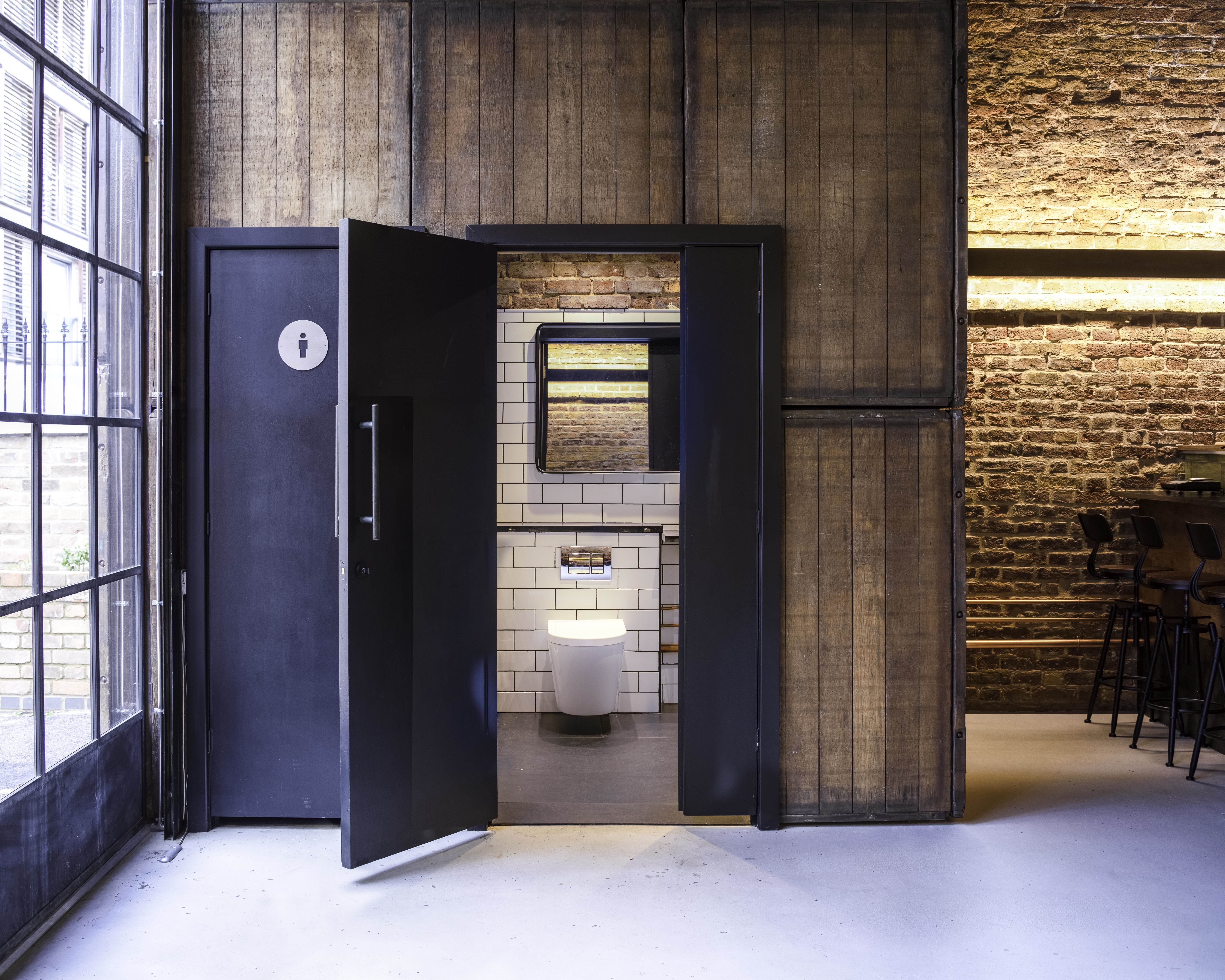 Distillery Space and Bar 8