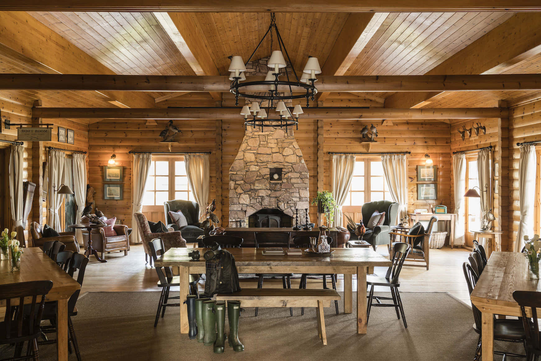 The Shooting Lodge 2