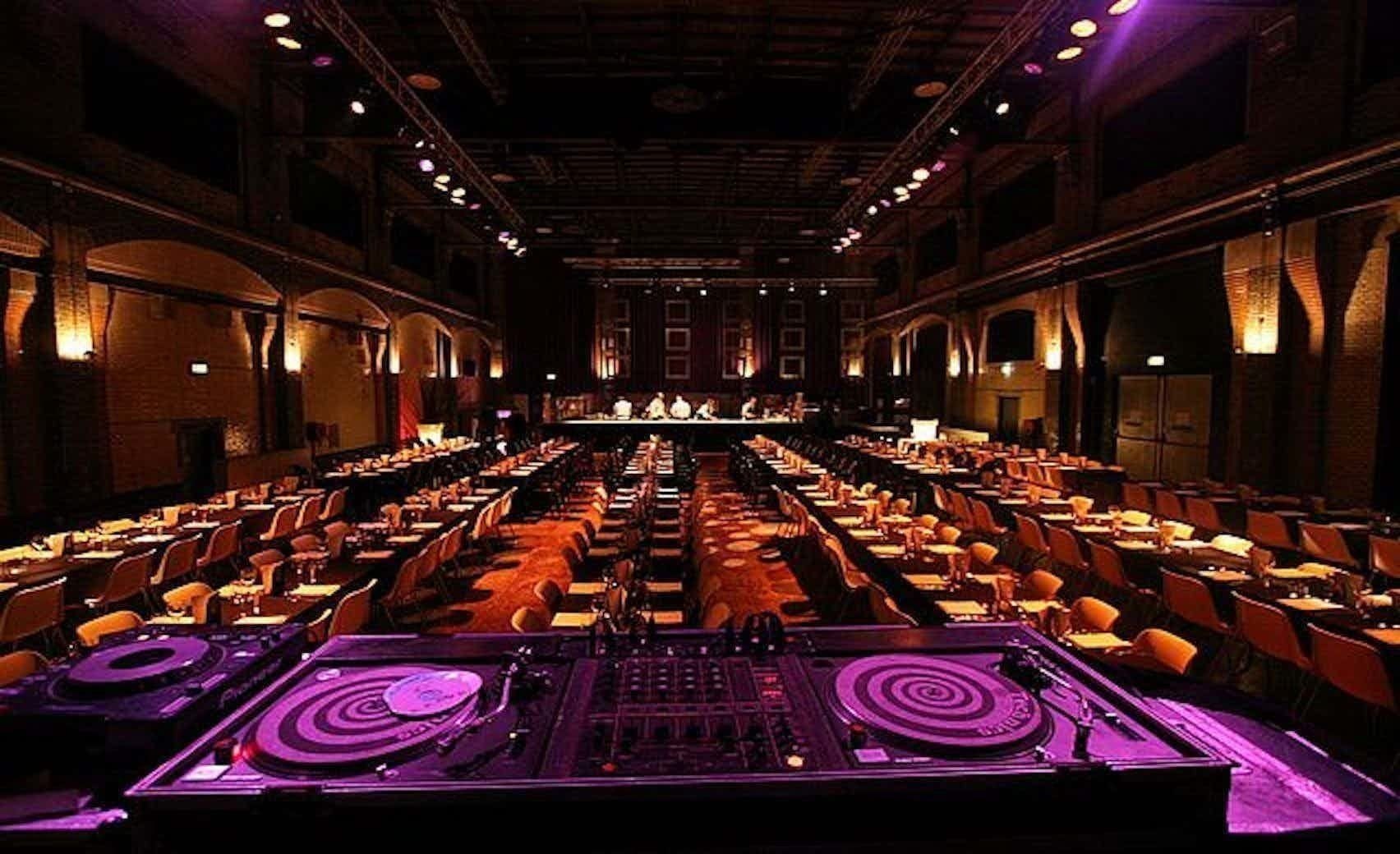 Turbinehal, Oliehuis & Accukamer 13