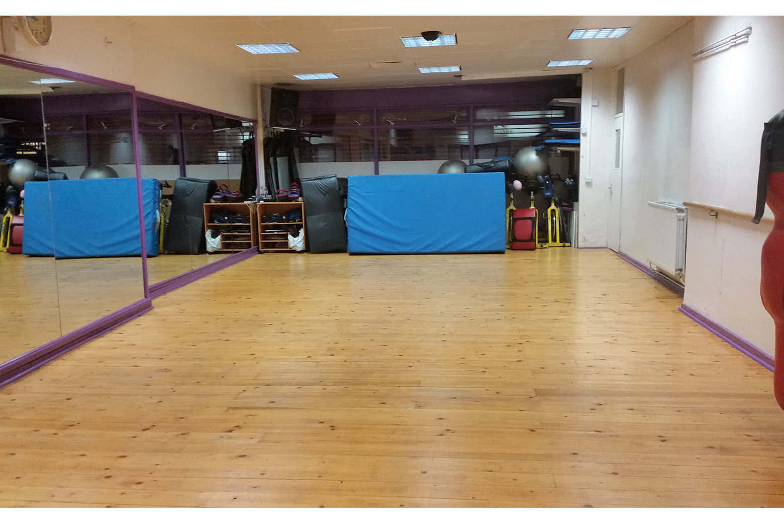 Mirrored & Open Studio Space 0