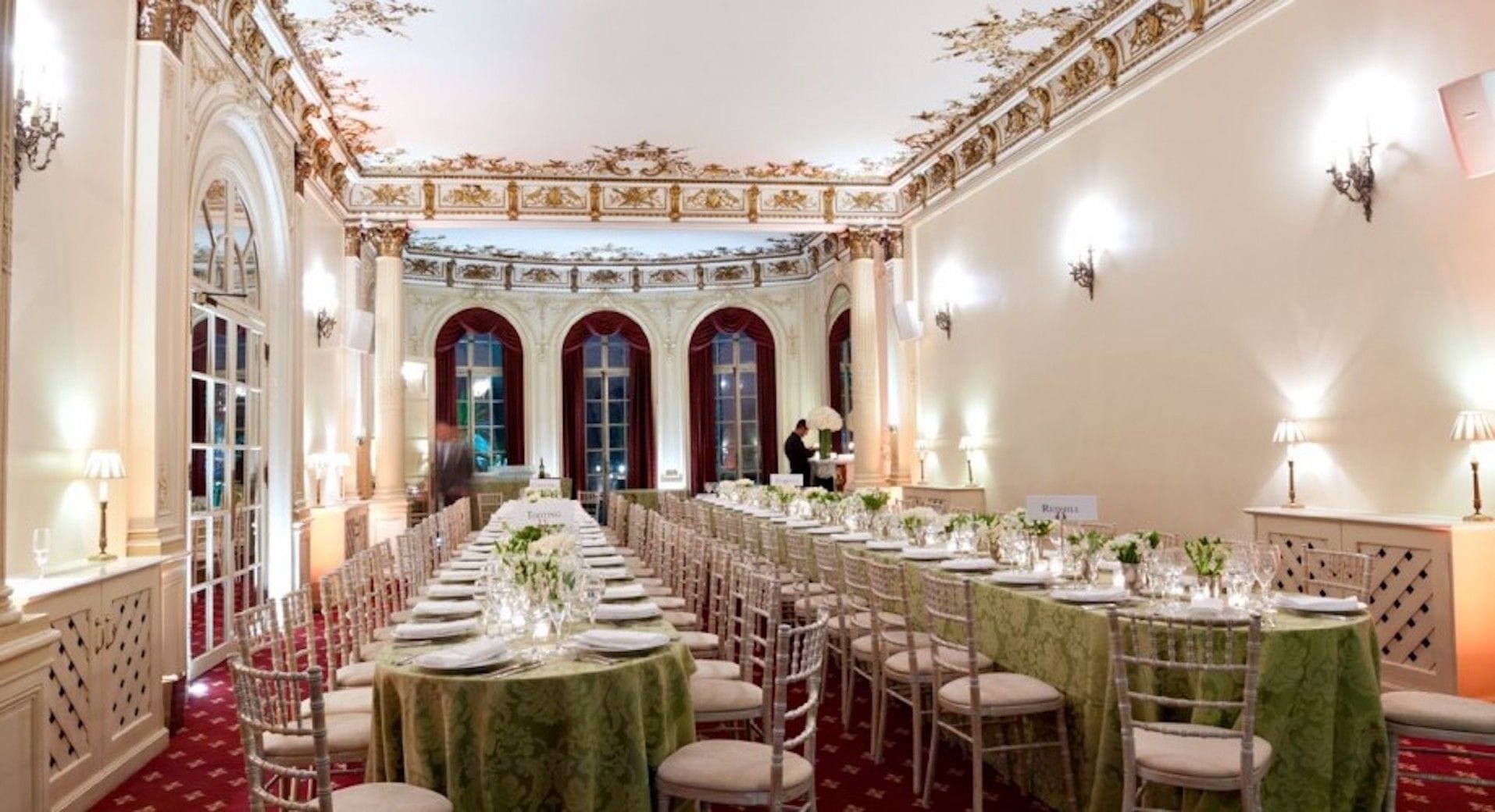 The Argyll Room and Terrace 5