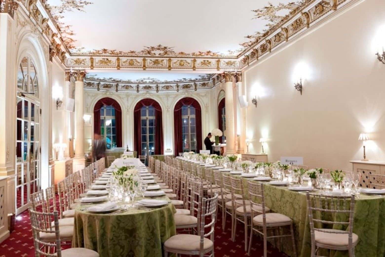 The Argyll Room and Terrace 5