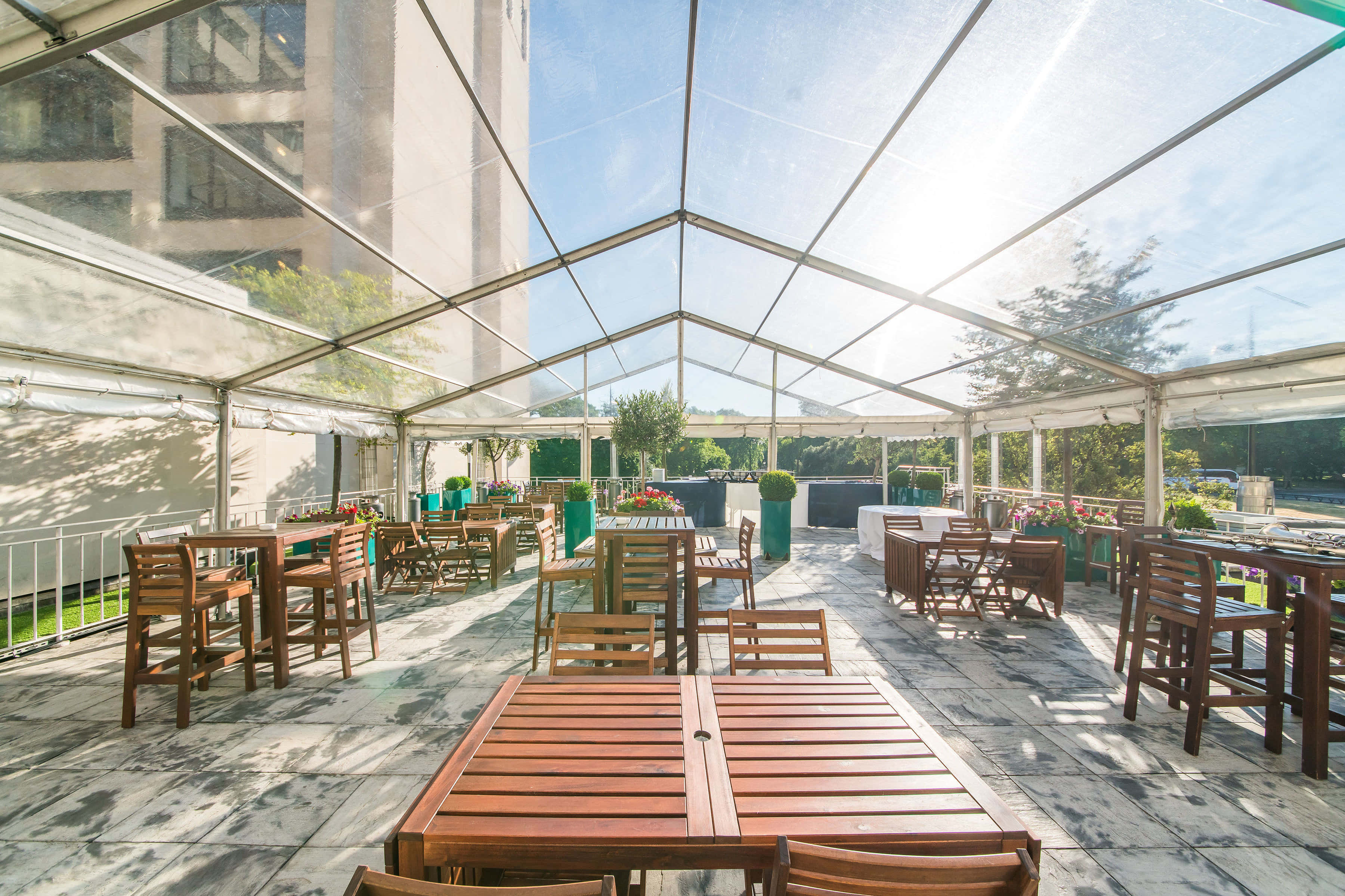 The Argyll Room and Terrace 9