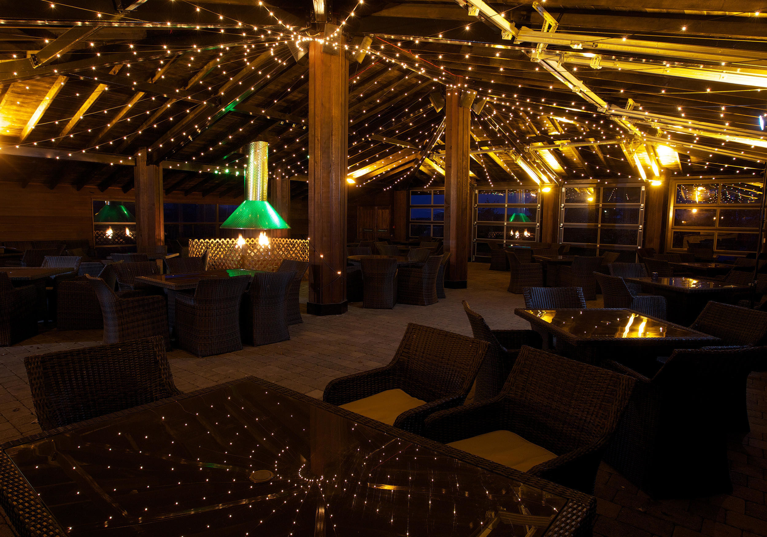 Rooftop Garden and Barbecue Terrace