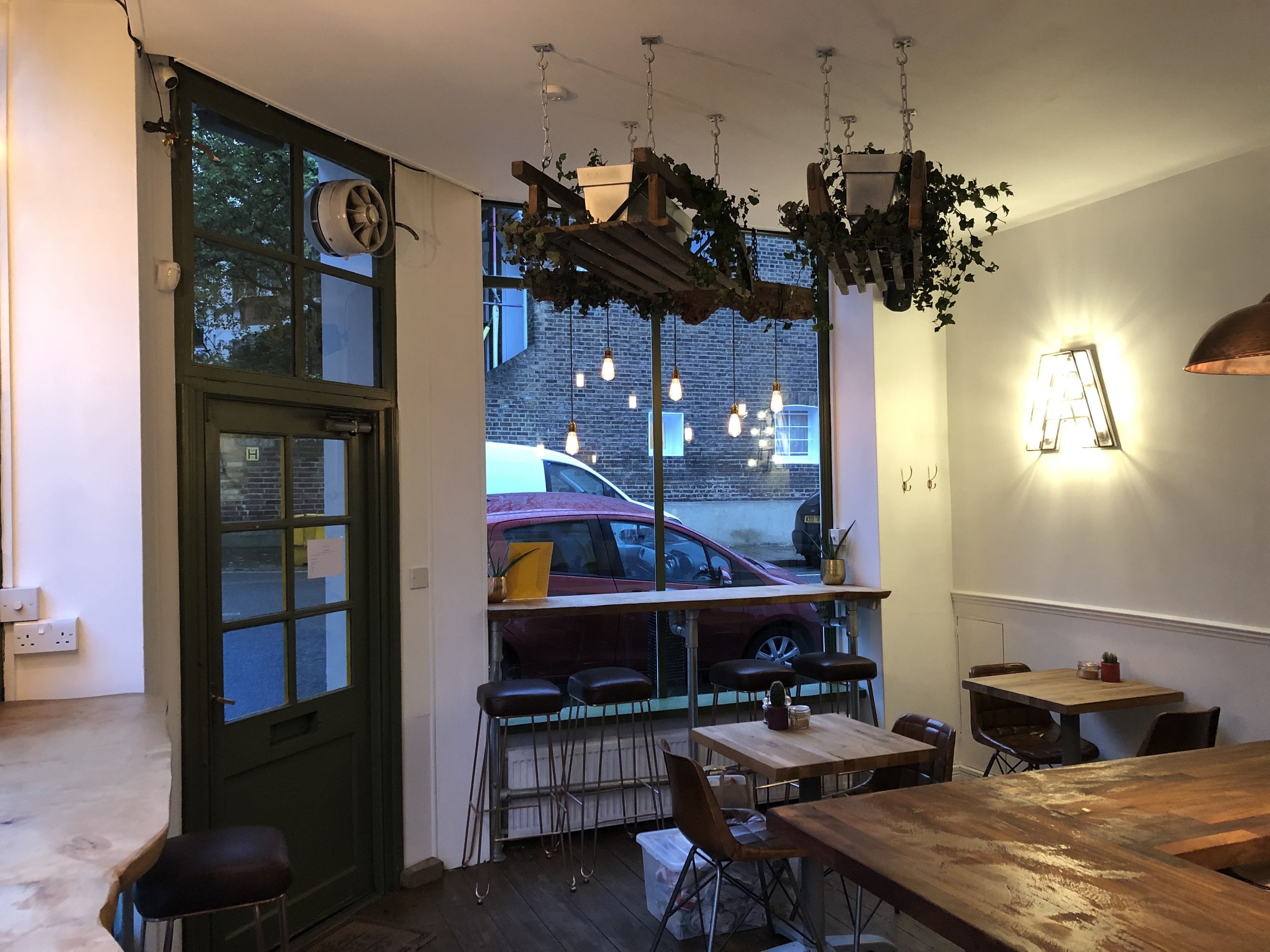 Dining Room and Bar 5