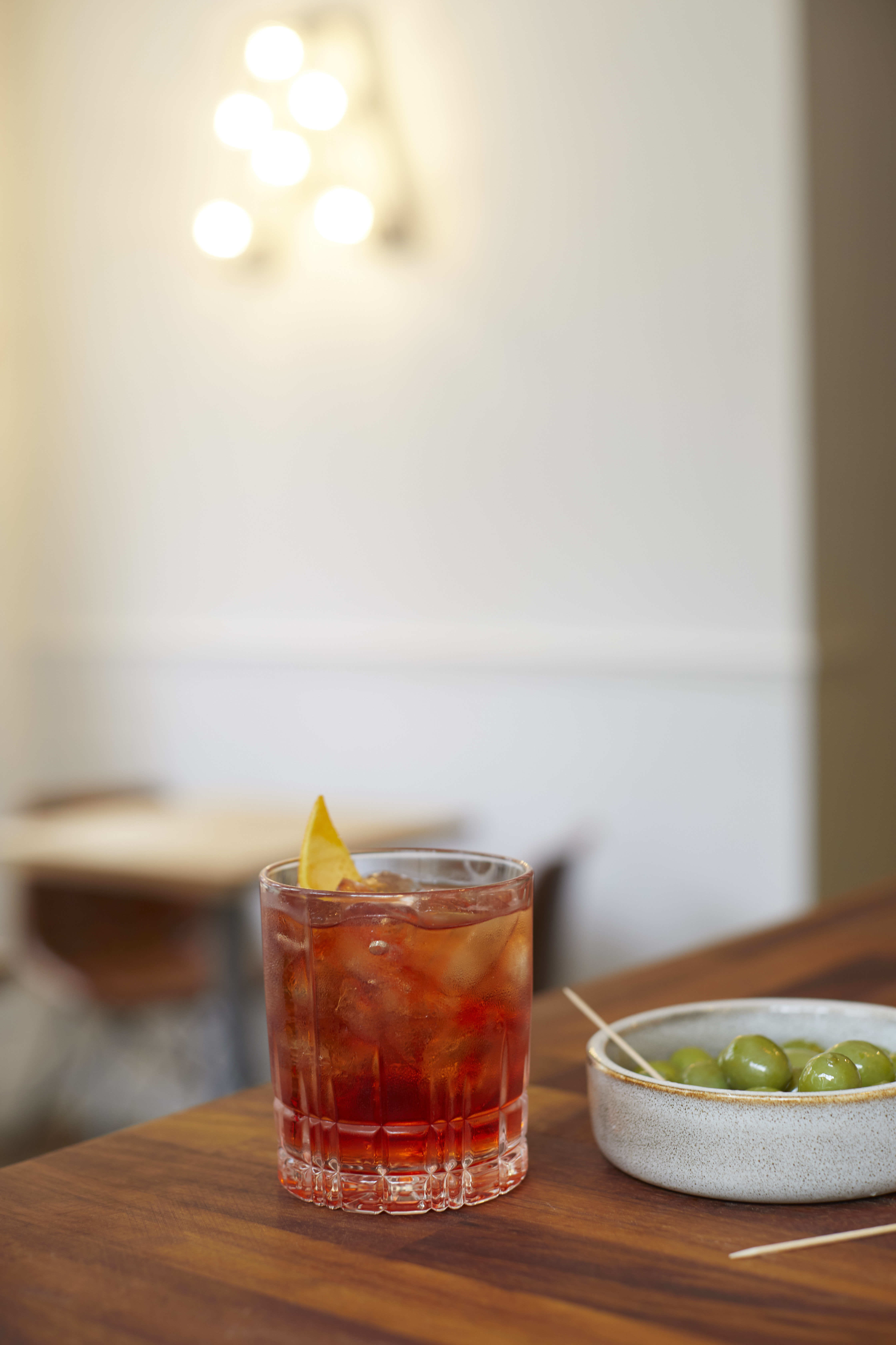 Dining Room and Bar 9