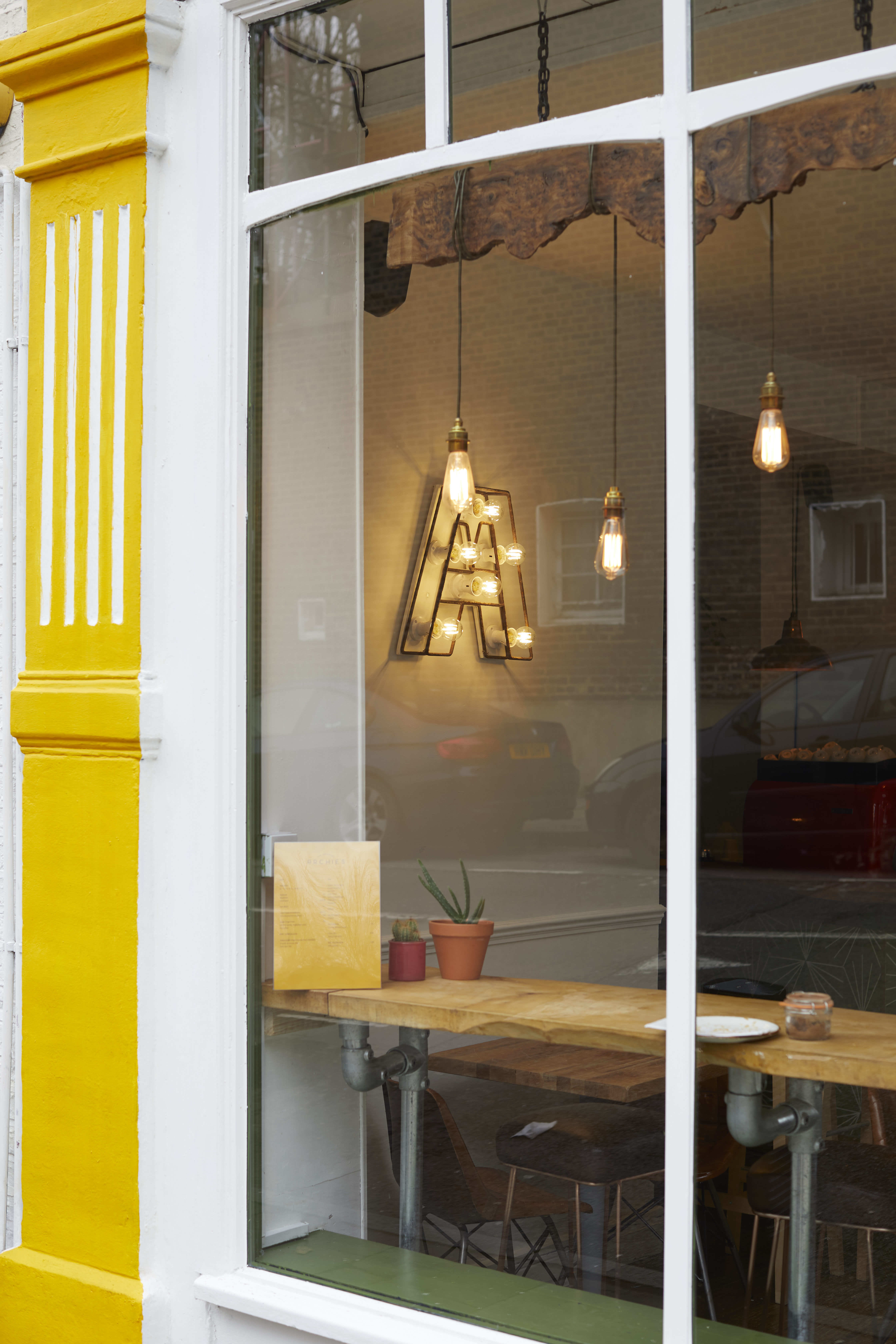 Dining Room and Bar 14