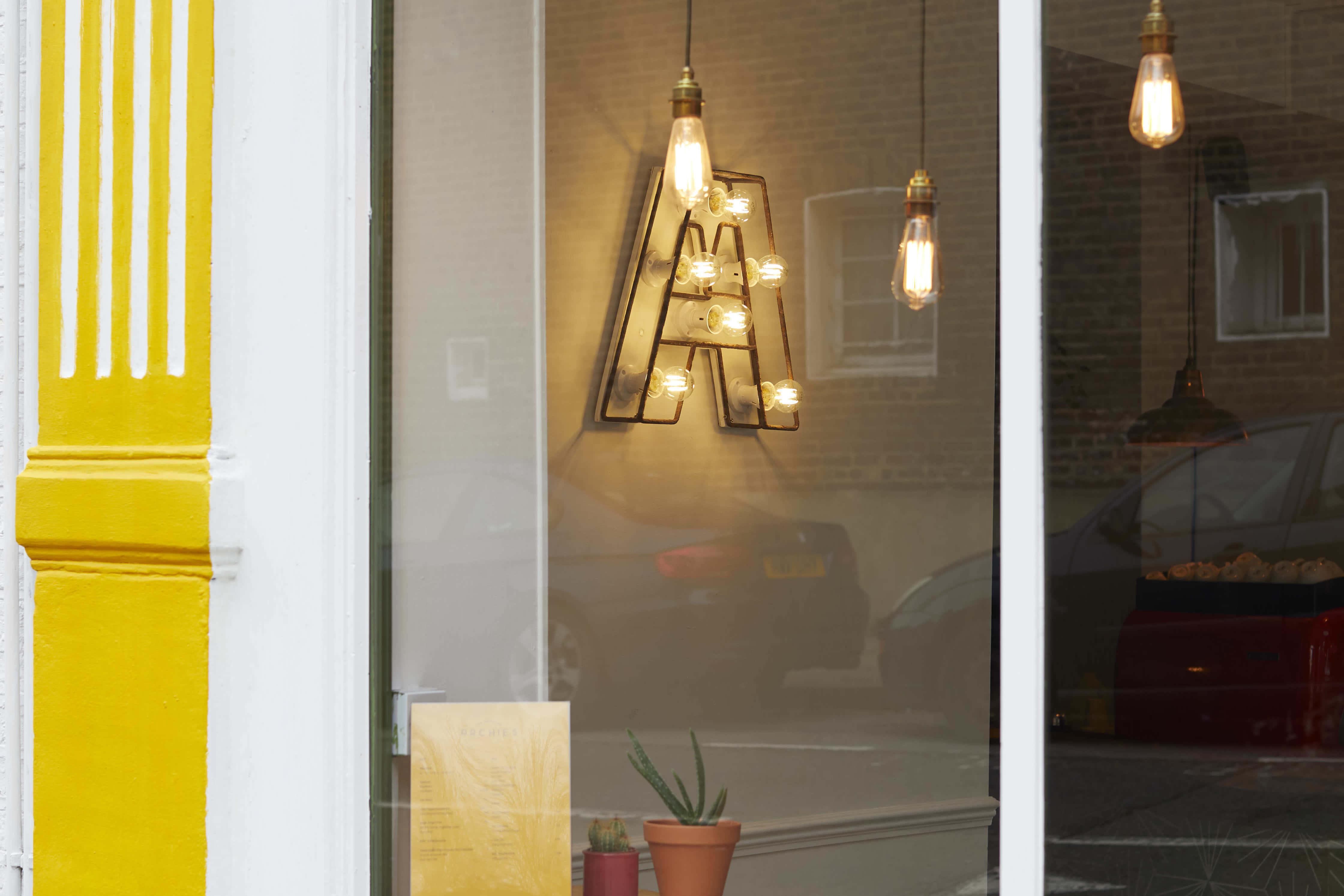 Dining Room and Bar 14