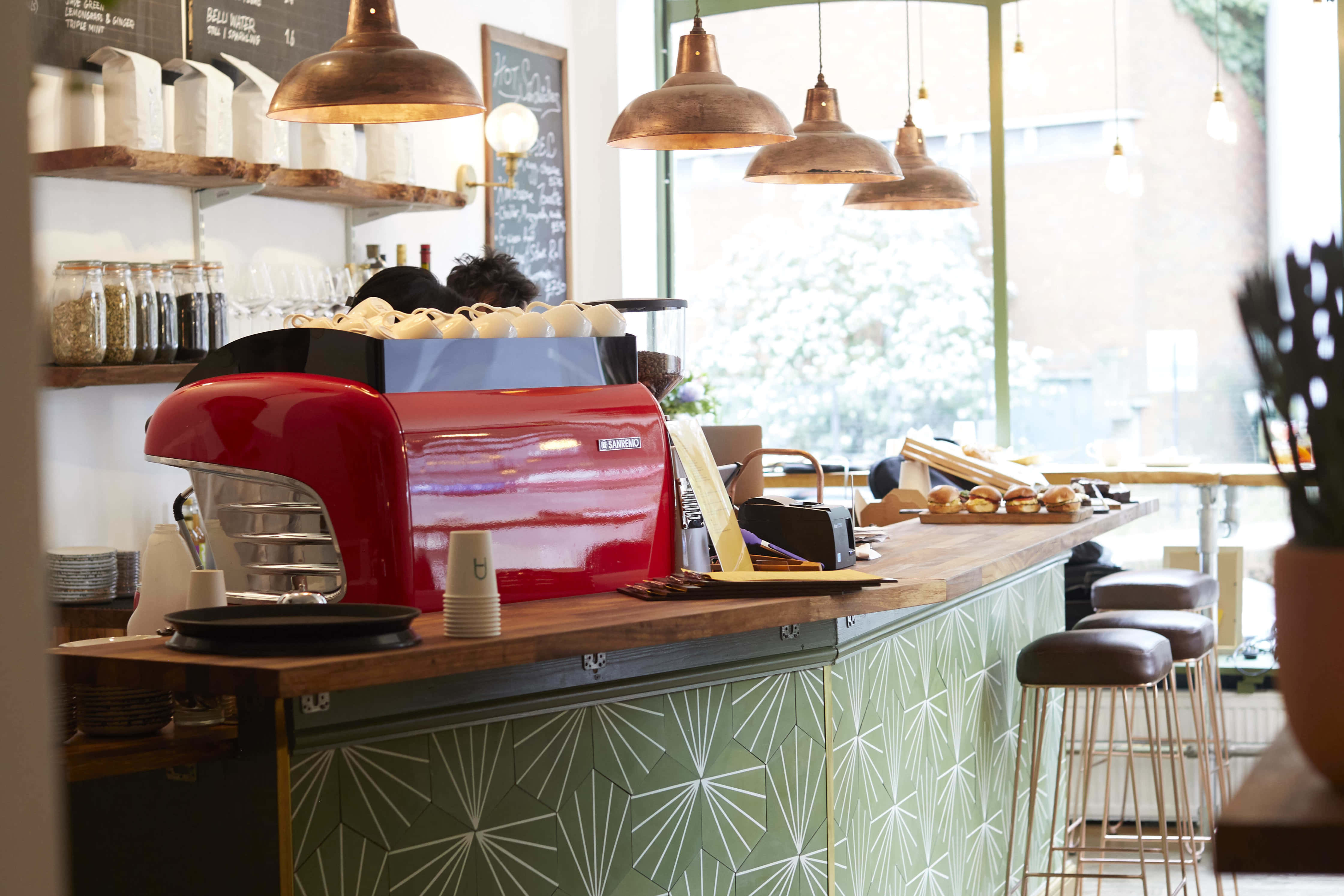 Dining Room and Bar 16