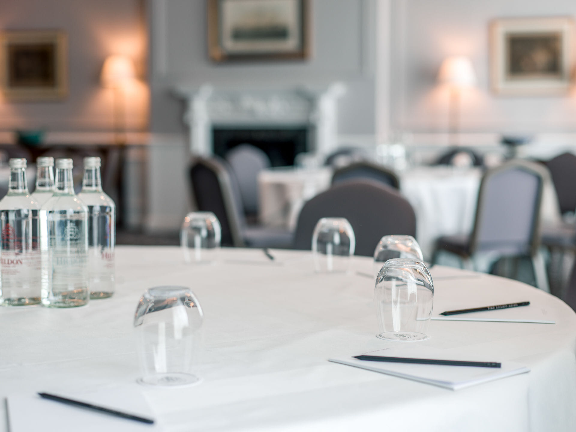 The Edinburgh Room 6