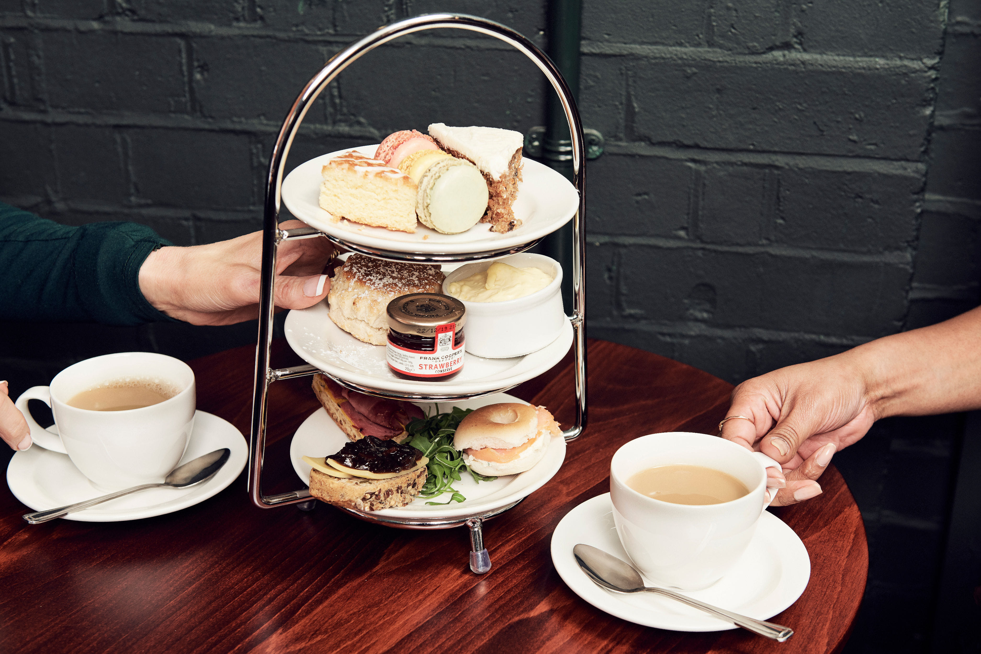 Ambassador Lounge Exclusive 2