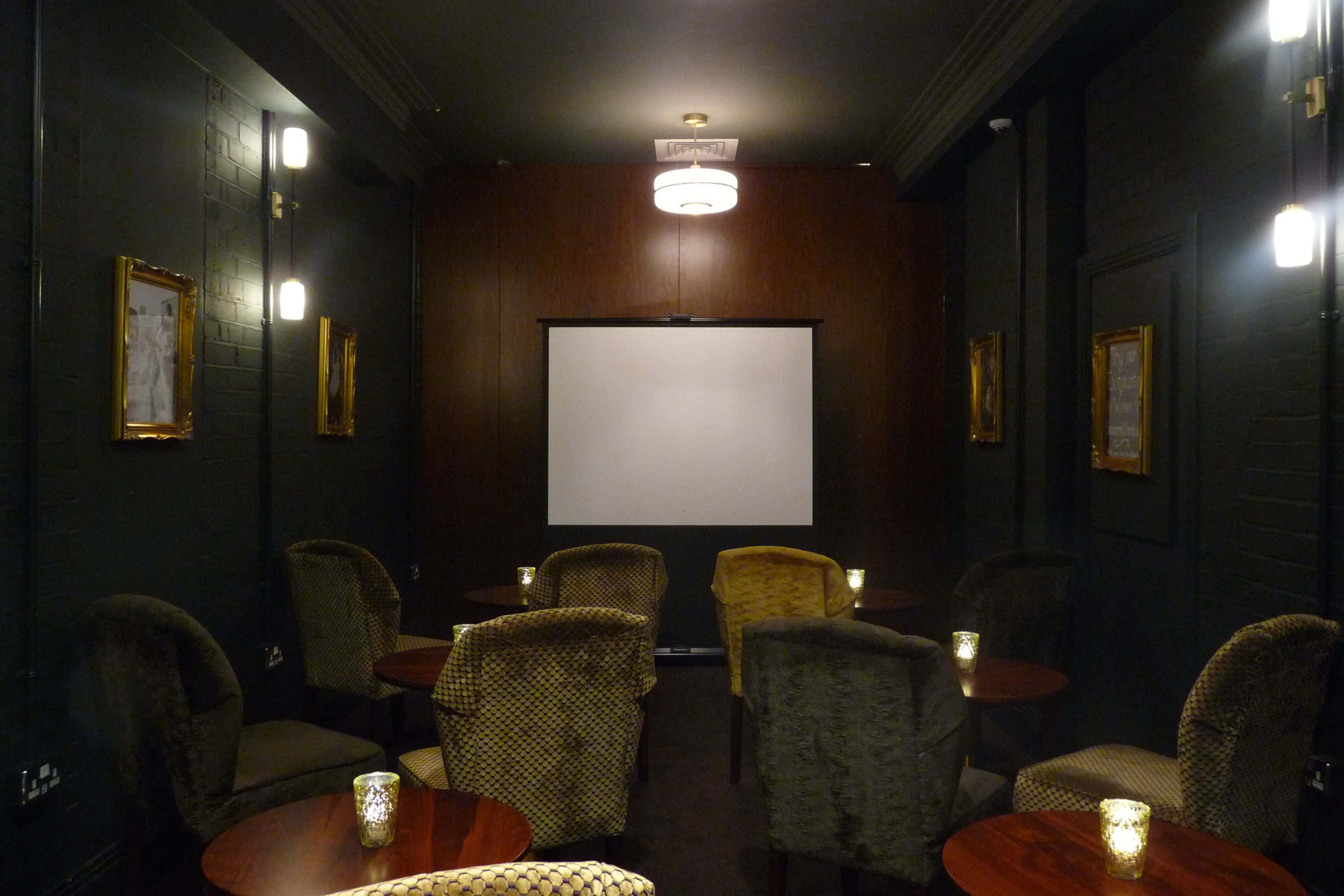 Ambassador Lounge Exclusive 5