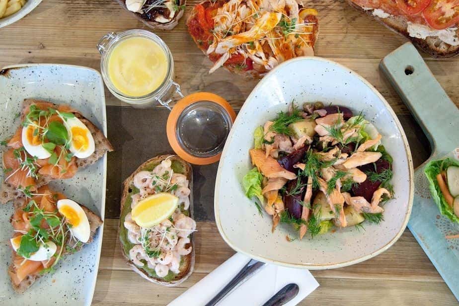 Scandinavian-Inspired Casual All-Day Dining 3