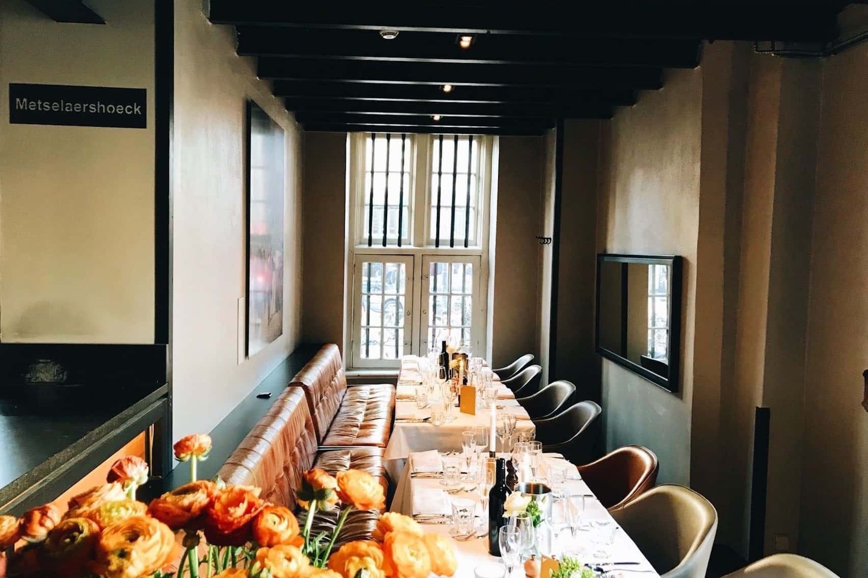 Mason Bricklayer Corner 2