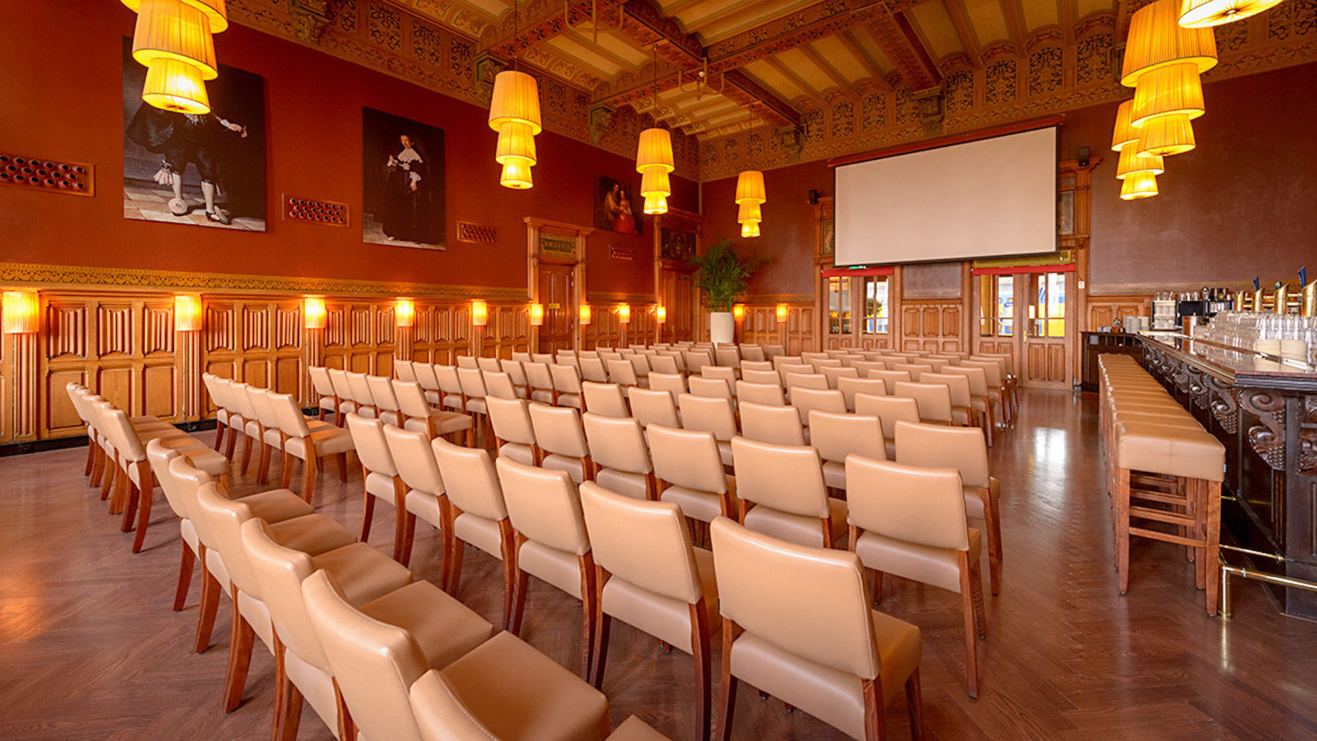 The First Class Waiting Room  4