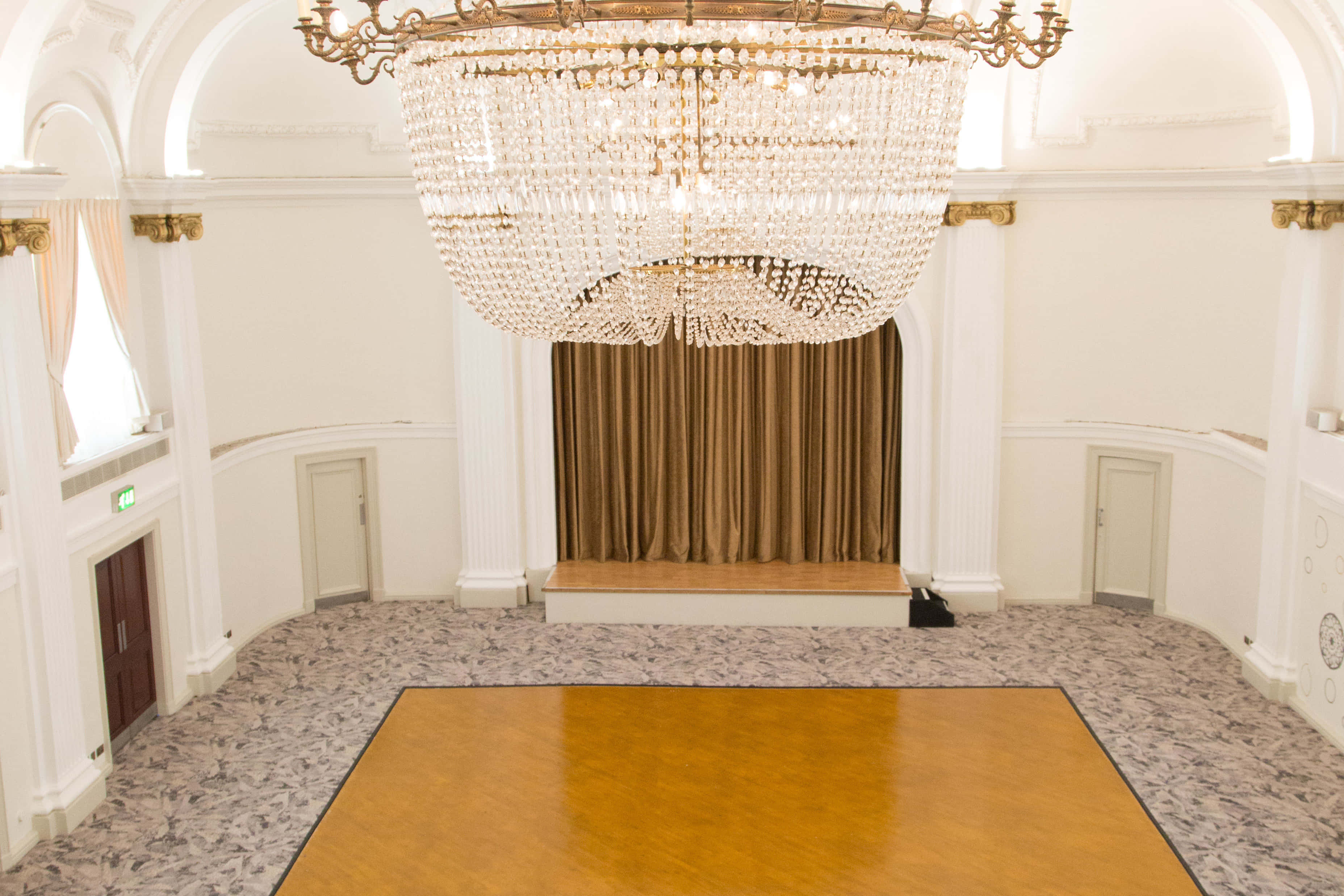 Ballroom 9