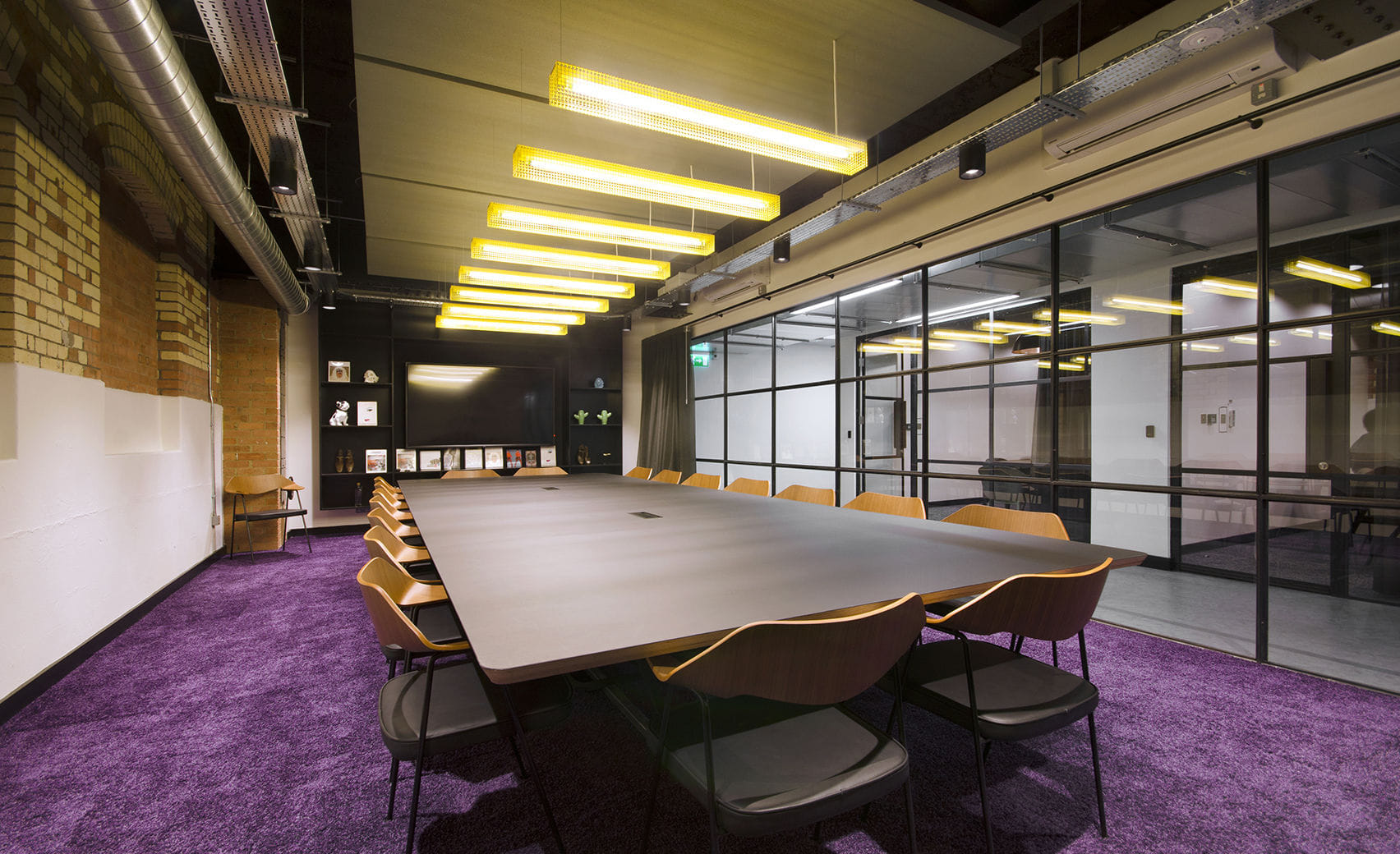 Knowledge - Canterbury Court 6