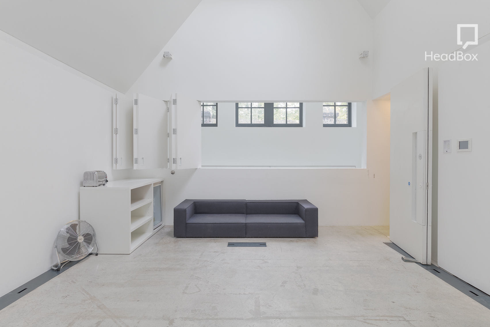 Morning Hire, Studio 2 5