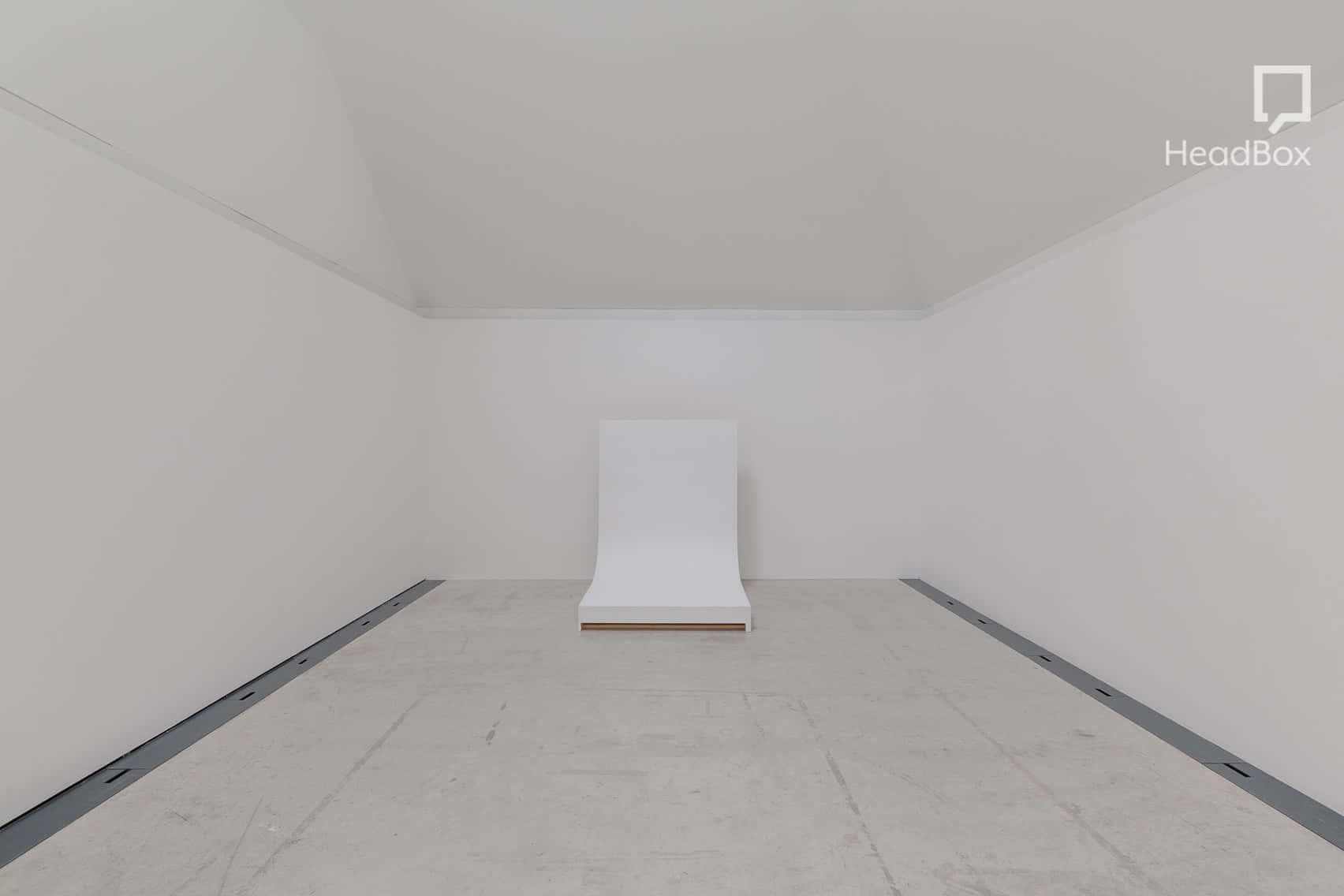 Day Hire, Studio 2 0