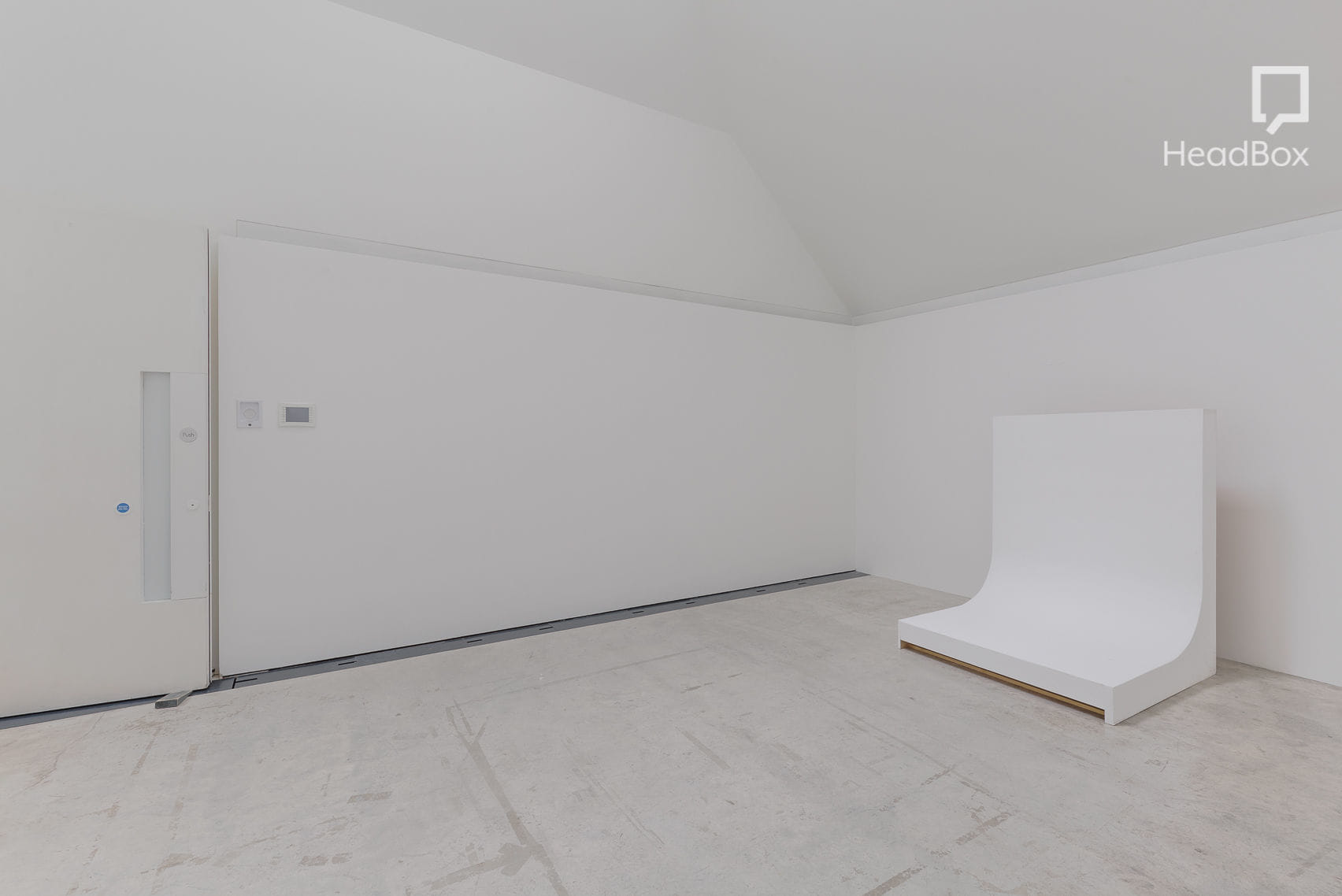 Day Hire, Studio 2 3