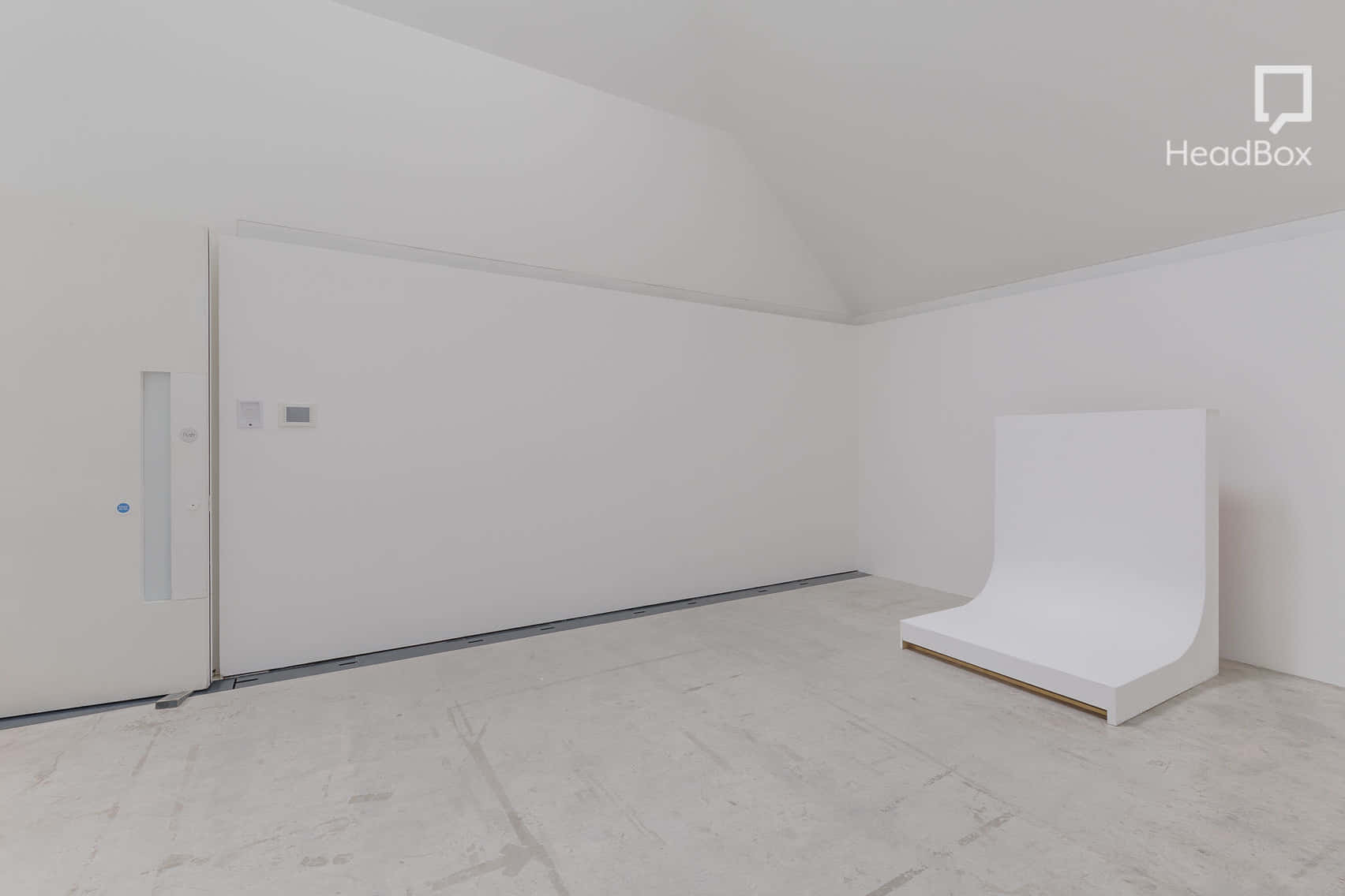 Day Hire, Studio 2 3